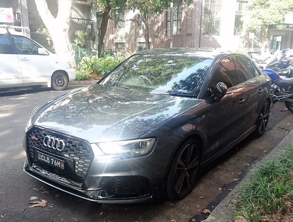 2027 Audi RS3 Sedan Track 2.5 TFSI Quattro S-Tronic