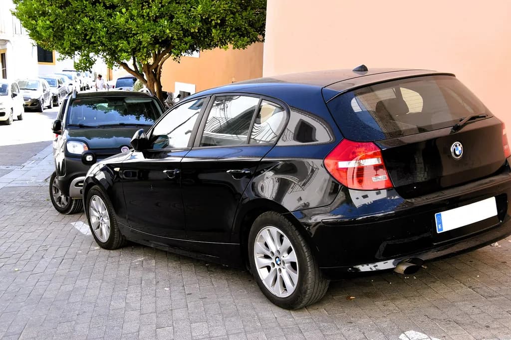 BMW 118I 2024 | Charles from Port Chester, New York | CC BY 2.0 | commons.wikimedia.org