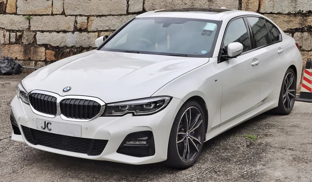 BMW 330I 2020 | User3204 | CC BY-SA 4.0 | commons.wikimedia.org