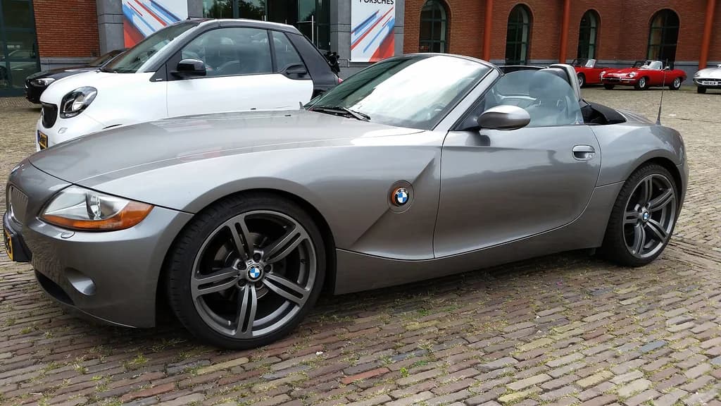 BMW Z4 Roadster 2020 | Michel Curi | CC BY 2.0 | commons.wikimedia.org