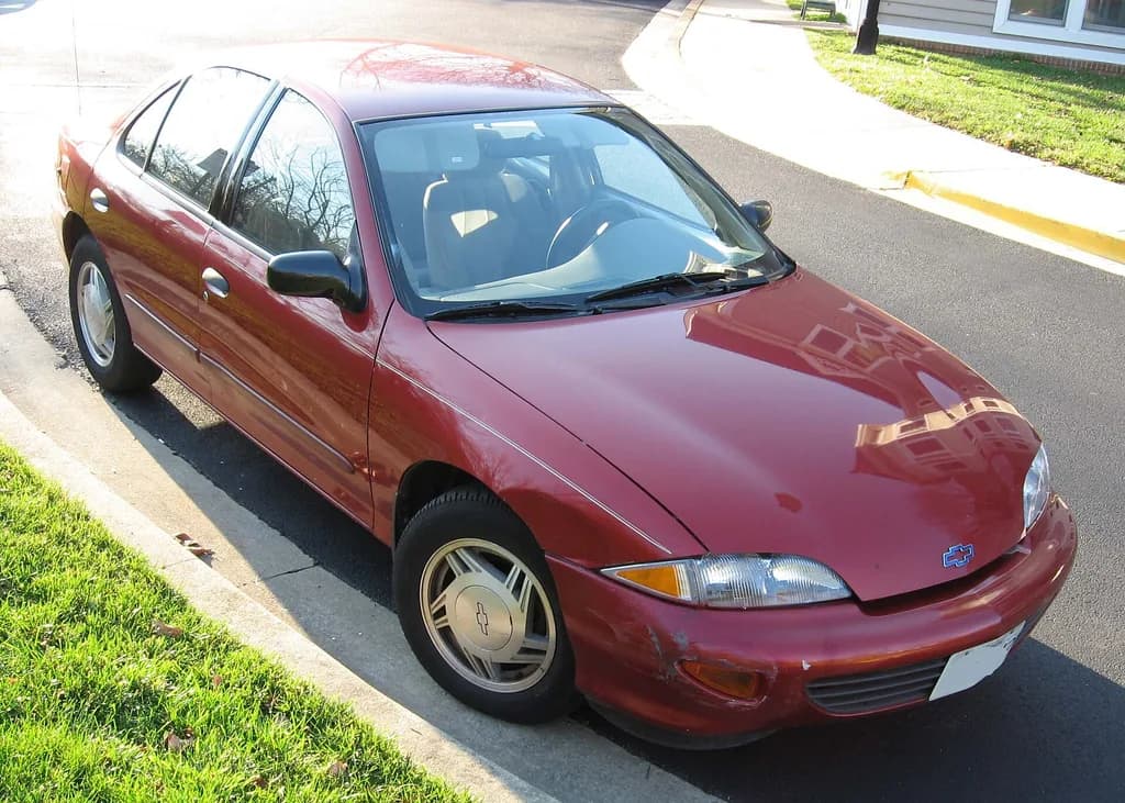 Chevrolet Cavalier 1995 | IFCAR | Public domain | commons.wikimedia.org
