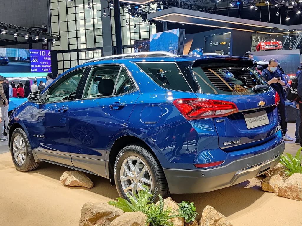 Chevrolet Equinox 2027 | JustAnotherCarDesigner | CC BY-SA 4.0 | commons.wikimedia.org