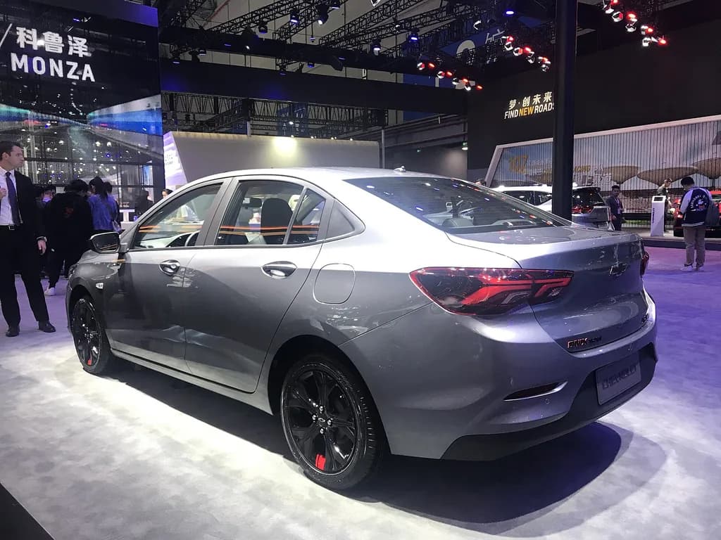 Chevrolet Onix Sedan 2027 | Jengtingchen | CC BY-SA 4.0 | commons.wikimedia.org