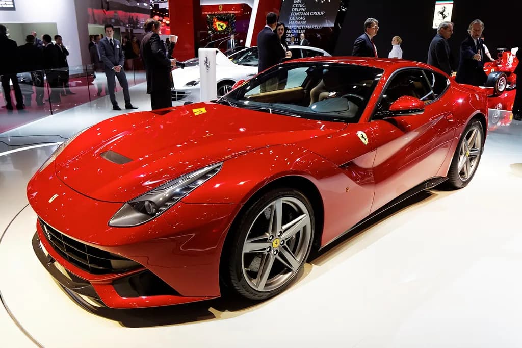 2017 Ferrari F12 Tdf 780CV