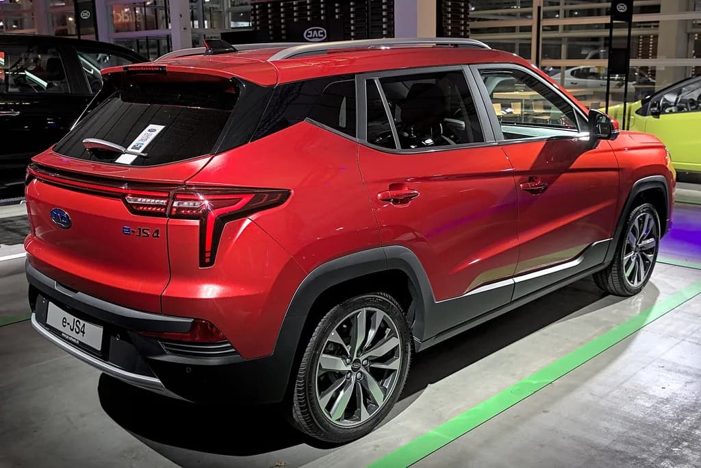 2024 JAC E-JS4 150CV 5P Aut. (elétrico)