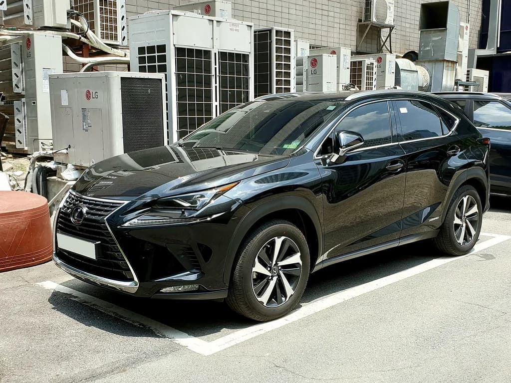 Lexus Nx-300H 2021 | Damian B Oh | CC BY-SA 4.0 | commons.wikimedia.org
