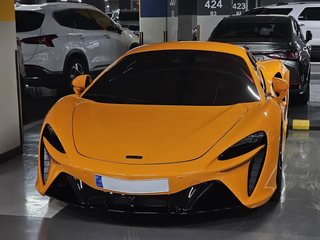2027 Mclaren Artura Coupe 3.0 V6 2P (híbrido)