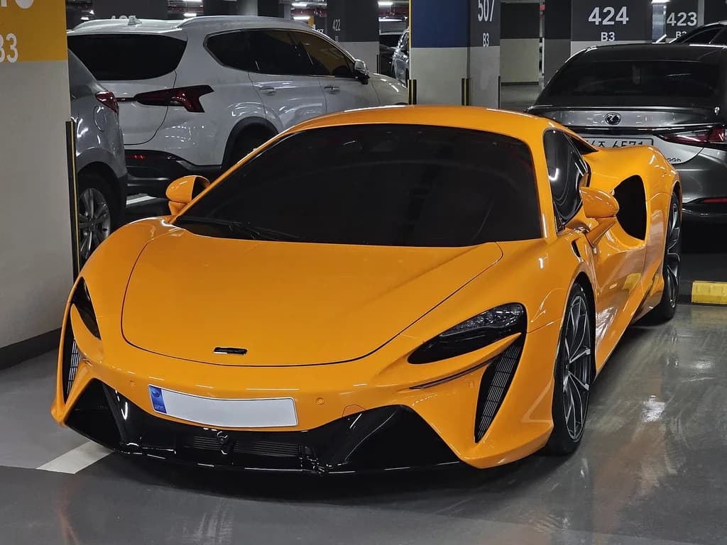 Mclaren Artura Coupe 2027 | Damian B Oh | CC BY-SA 4.0 | commons.wikimedia.org