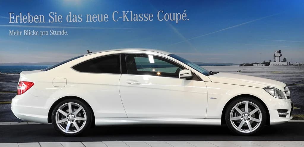 Mercedes-Benz C-250 2018 | M 93 | CC BY-SA 3.0 de | commons.wikimedia.org