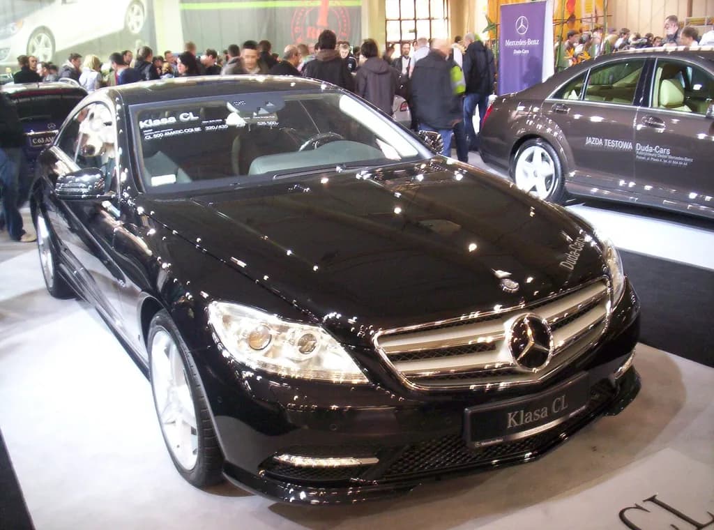 Mercedes-Benz Cl-500 2011 | Peżot | CC0 | commons.wikimedia.org