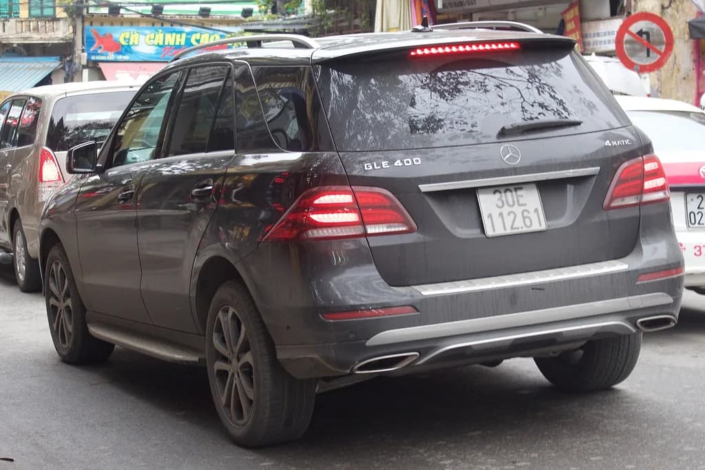 Mercedes-Benz GLE-400 2023 | EurovisionNim | CC BY-SA 4.0 | commons.wikimedia.org