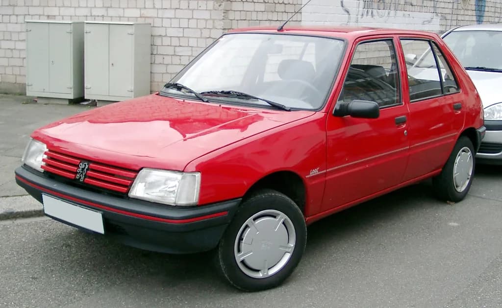 Peugeot 205 1998 | Rudolf Stricker | CC BY-SA 3.0 | commons.wikimedia.org