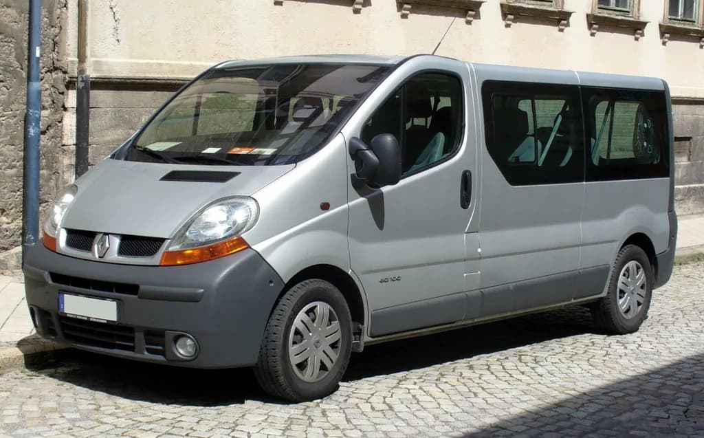 Renault Trafic 2002 | Thomas doerfer | CC BY-SA 3.0 | commons.wikimedia.org