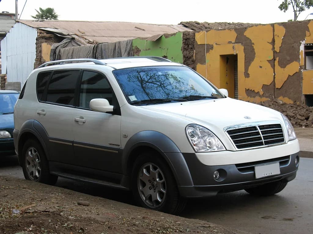 Ssangyong Rexton 2015 | order_242 from Chile | CC BY-SA 2.0 | commons.wikimedia.org