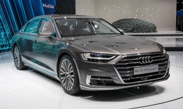 2017 Audi A8 6.3 W12 48V Quattro Tiptronic
