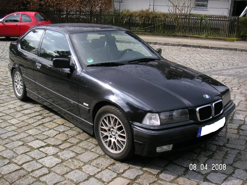 BMW 323TI 2000