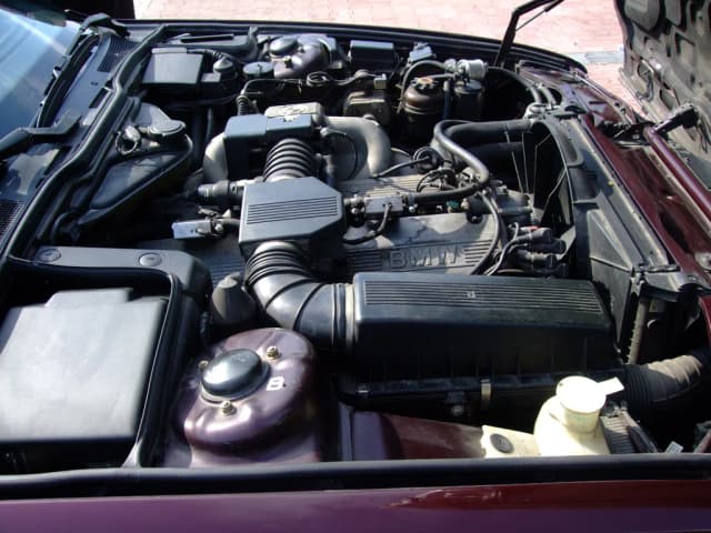 1992 BMW 730I 3.0 32V
