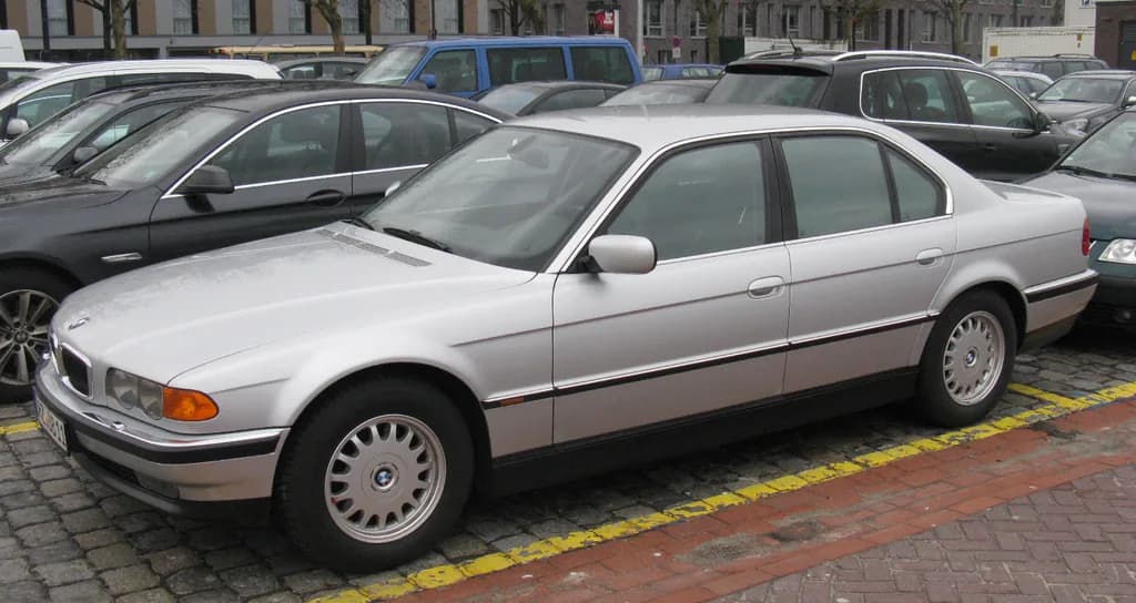 BMW 750I 1996