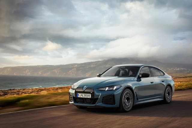 2026 BMW i4 M50 (elétrico)