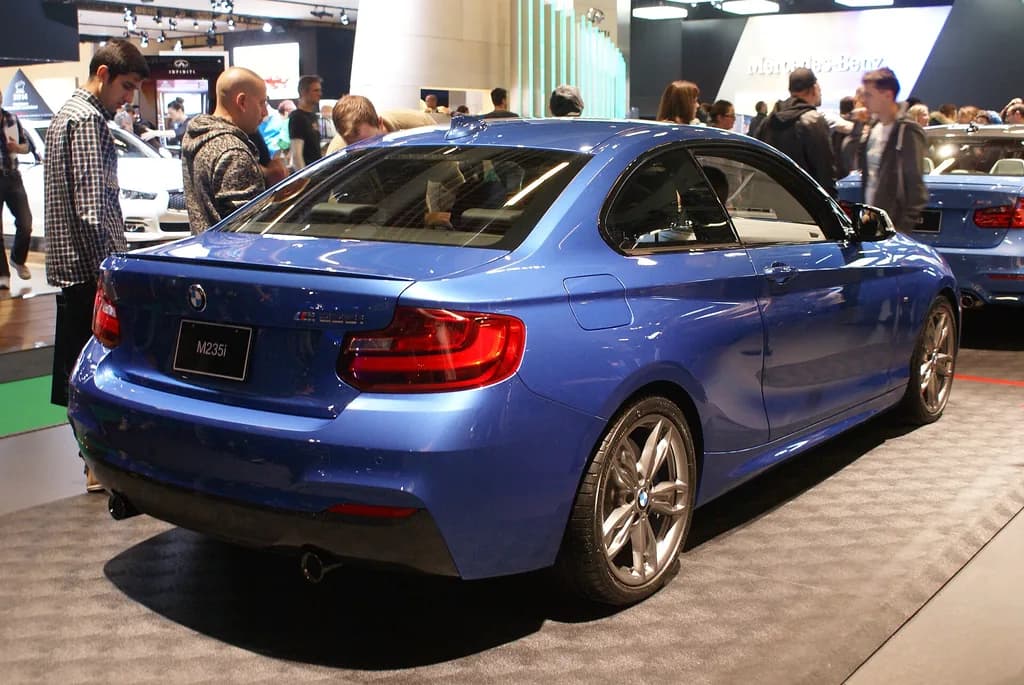 BMW M235I 2026