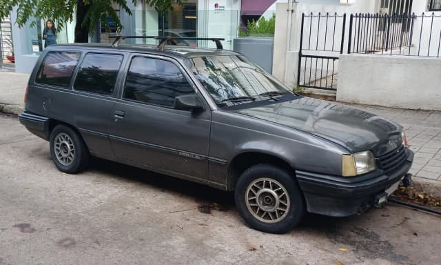 1997 Chevrolet Ipanema GL 1.8 Mpfi / Efi /Sl 4P