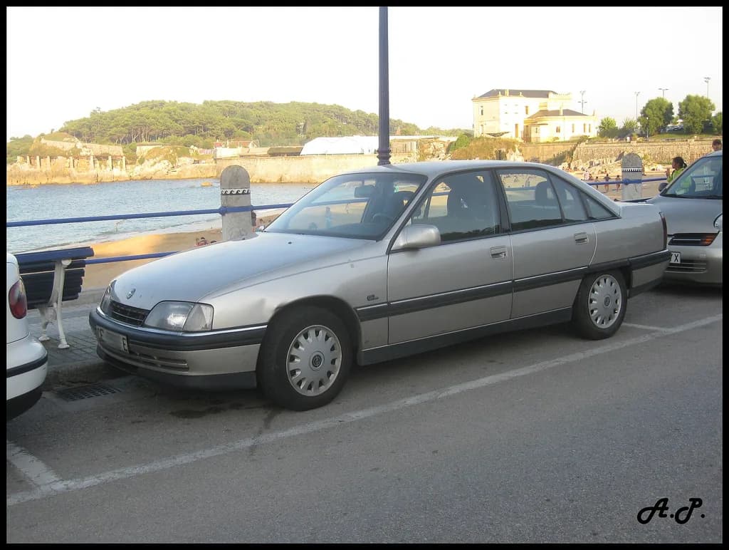Chevrolet Suprema 1994 | Spanish Coches | CC BY 2.0 | commons.wikimedia.org