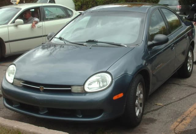 2001 Chrysler Neon Le/Highline 2.0