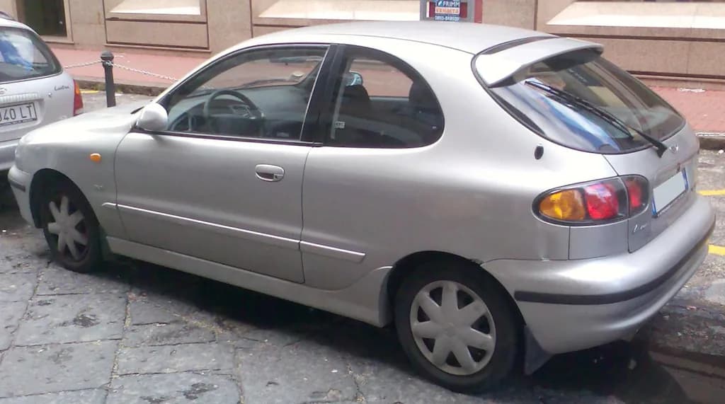 Daewoo Lanos 2001