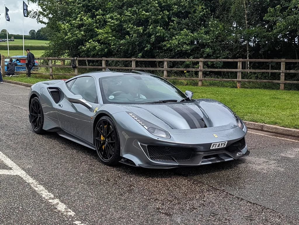 2020 Ferrari 488 Pista 3.9 V8 720CV
