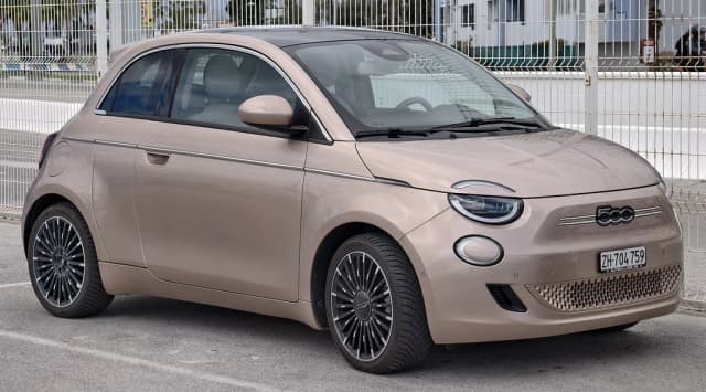 2026 Fiat 500E Icon