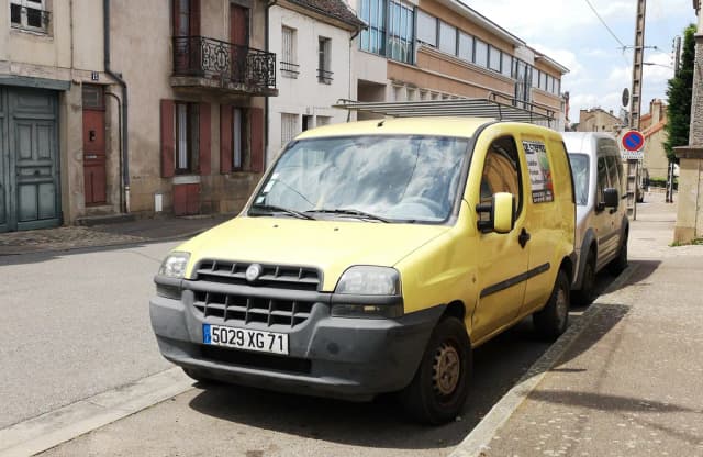 2021 Fiat Doblo Essence 1.8 Flex 16V 5P