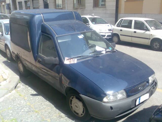 2012 Ford Courier Van 1.6/ 1.6 Flex 8V (carga)
