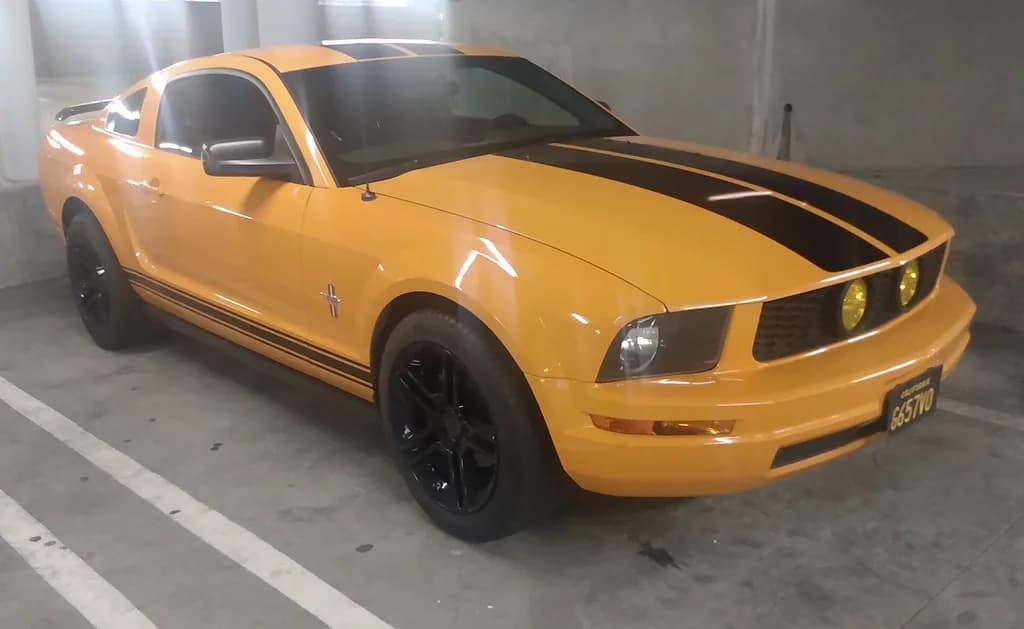 Ford Mustang 2008 | DestinationFearFan | CC BY-SA 4.0 | commons.wikimedia.org