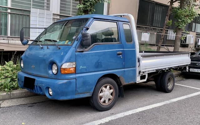 2025 Hyundai HR 2.5 4WD Diesel