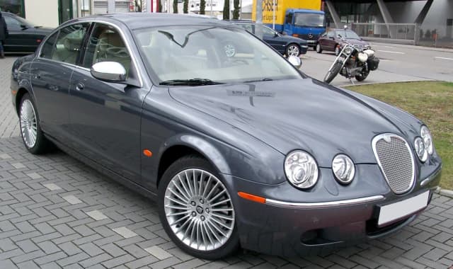 2008 Jaguar S-Type R 4.2 V8 32V 400CV