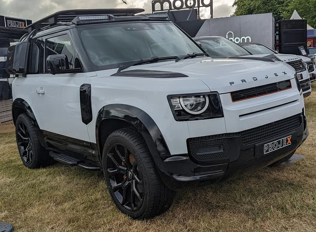 Land Rover Defender 2022 | Calreyn88 | CC BY-SA 4.0 | commons.wikimedia.org