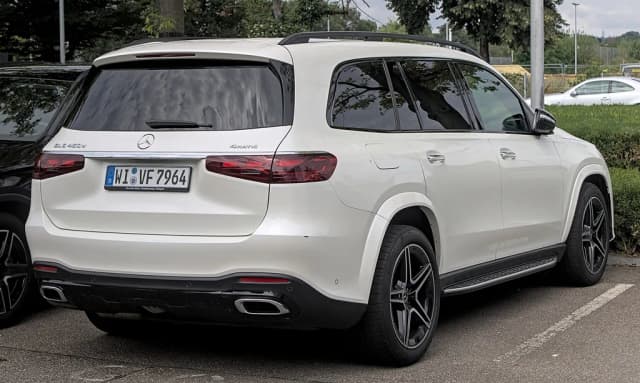 2025 Mercedes-Benz 200 AMG Line 1.3 Tb Aut. (híbrido)