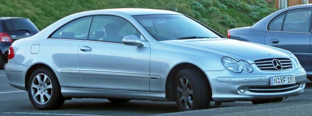 2002 Mercedes-Benz C-240 Avantgarde 2.4/ 2.6 4P