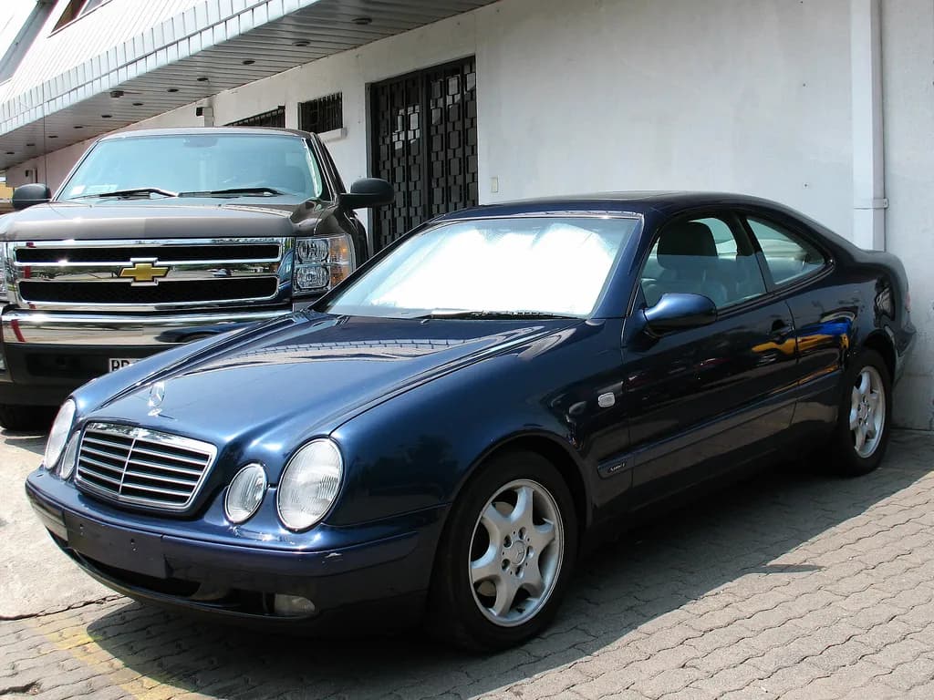Mercedes-Benz Clk-230 2001