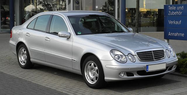 2002 Mercedes-Benz E-240 Elegance