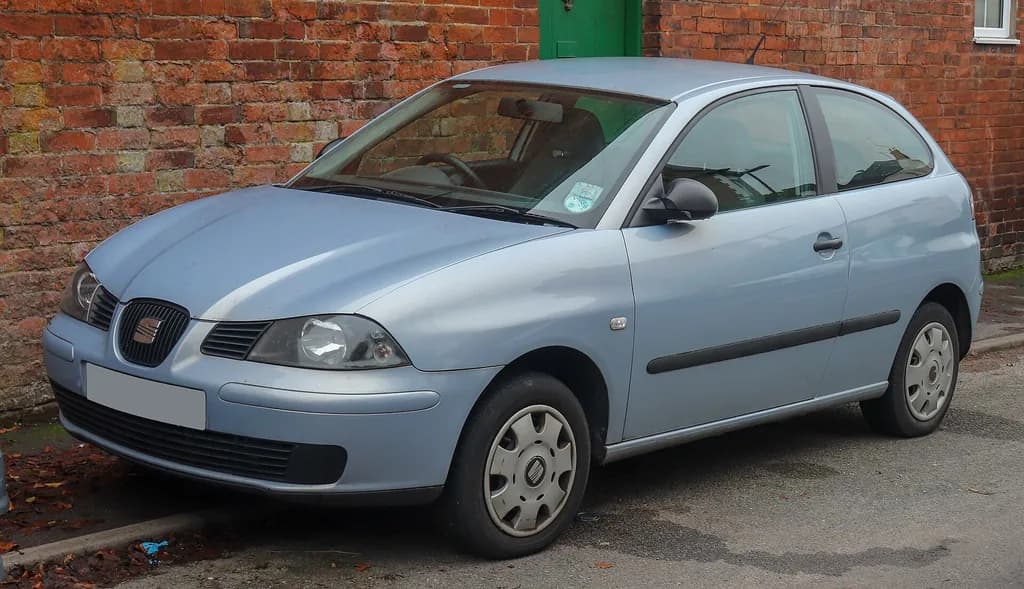 Seat Ibiza 2003 | Vauxford | CC BY-SA 4.0 | commons.wikimedia.org