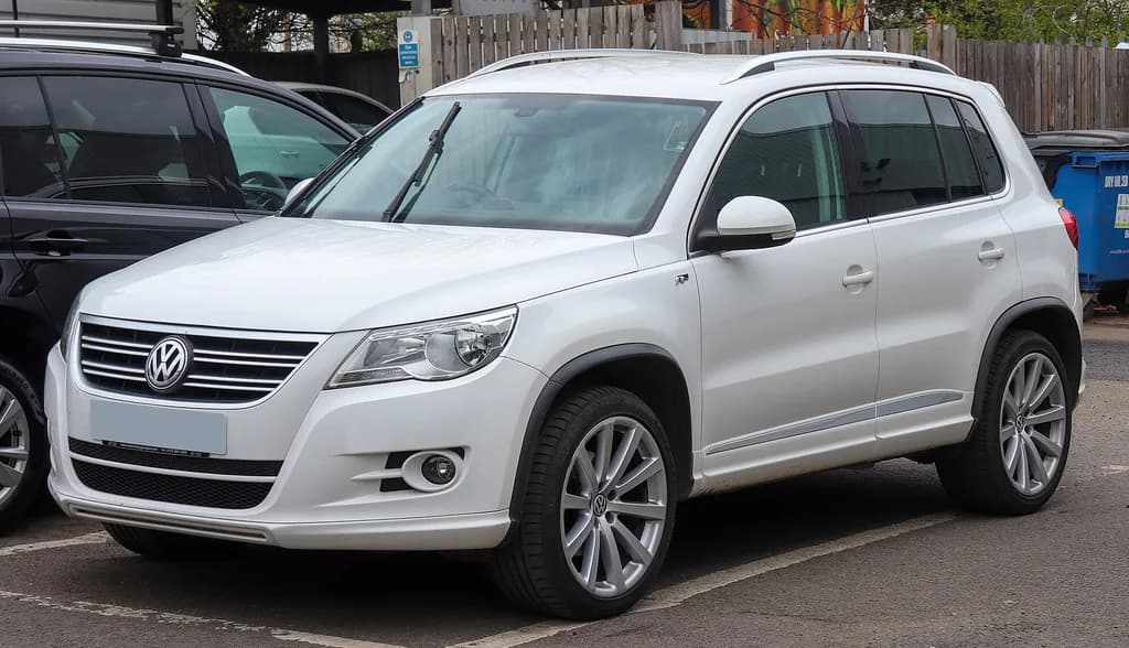 Volkswagen Tiguan 2013 | Vauxford | CC BY-SA 4.0 | commons.wikimedia.org