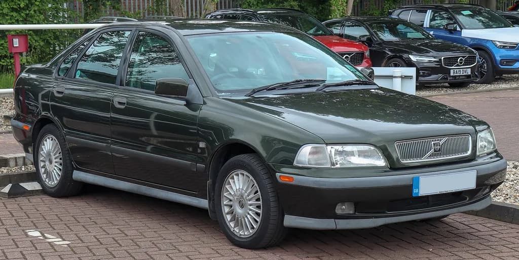 Volvo S40 1997 | Vauxford | CC BY-SA 4.0 | commons.wikimedia.org