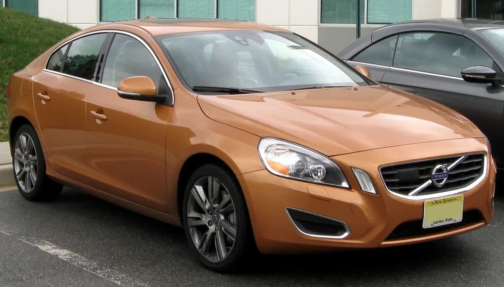 Volvo S60 2011 | IFCAR | Public domain | commons.wikimedia.org