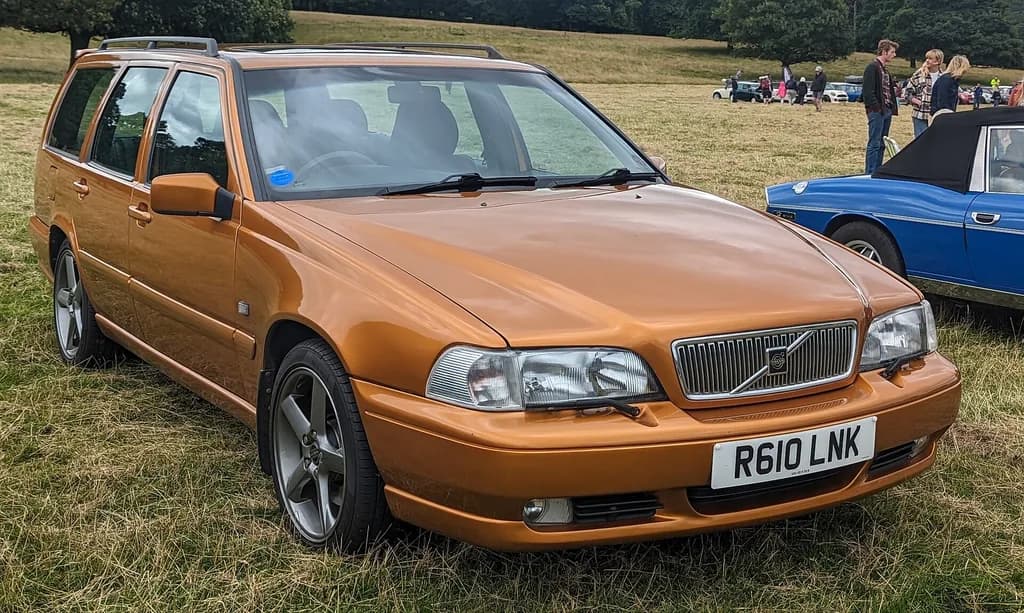 Volvo V70 1998 | Calreyn88 | CC BY-SA 4.0 | commons.wikimedia.org